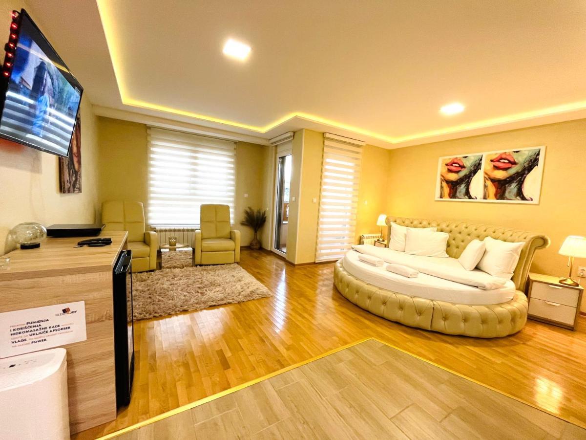 Apartmani Sleep&Joy Ζλάτιμπορ Εξωτερικό φωτογραφία